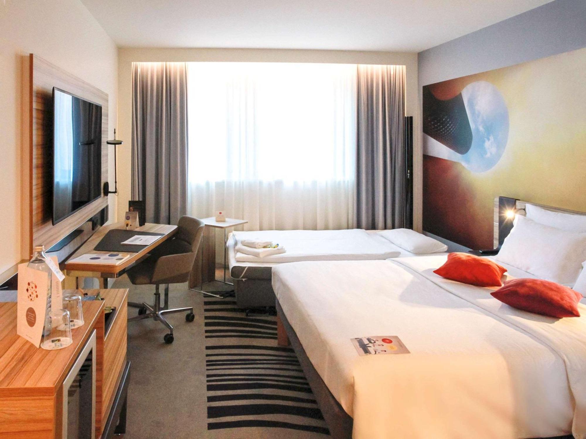 Novotel